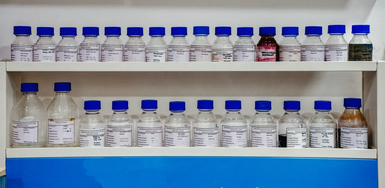 Laboratory — photo 1